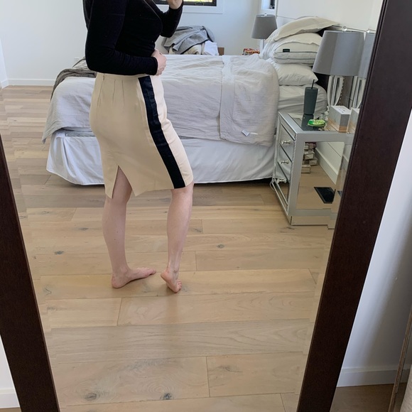 DKNY Canvas Skirt - Picture 4 of 5